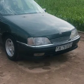 Opel Senator 1992