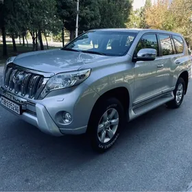 Toyota Land Cruiser Prado 2015