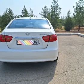 Hyundai Elantra 2010