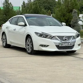 Nissan Maxima 2018