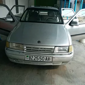 Opel Vectra 1989