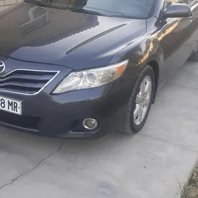 Toyota Camry 2010