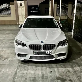 BMW F10 M5 2012