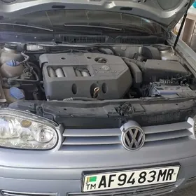 Volkswagen Golf 1998