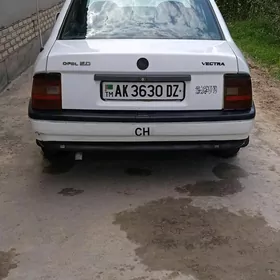 Opel Vectra 1989