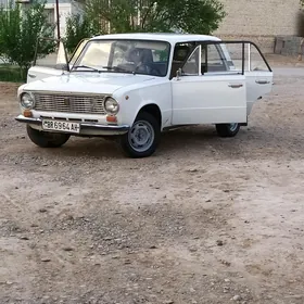 Lada 2104 1983