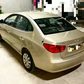 Hyundai Elantra 2010