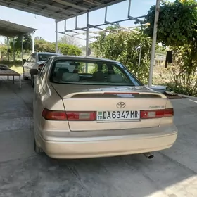 Toyota Camry 1997