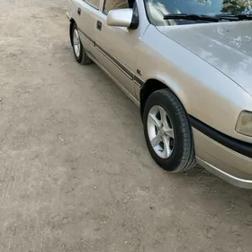 Opel Vectra 1992