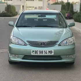 Toyota Camry 2003