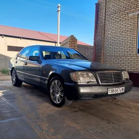 Mercedes-Benz 500SEL 1995