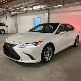 Lexus ES 350 2023