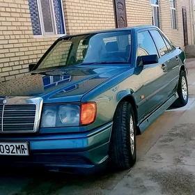 Mercedes-Benz 230E 1990