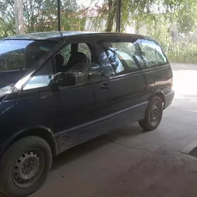 Toyota Previa 1991