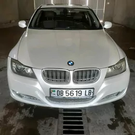 BMW 328 2009