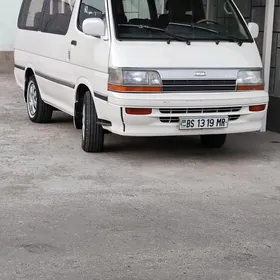 Toyota Hiace 1991