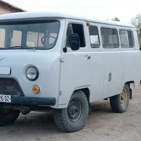 UAZ 2206 1999