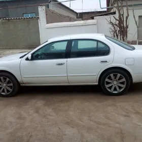 Nissan Maxima 1998