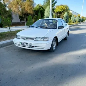 Toyota Tercel 1999