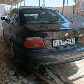 BMW 530 2003