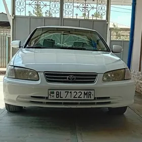 Toyota Camry 1997