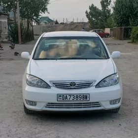 Toyota Camry 2003