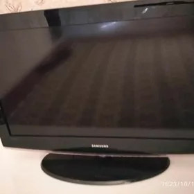 SAMSUNG TV HD 32'