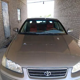 Toyota Camry 1998