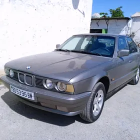 BMW 525 1989