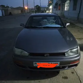 Toyota Camry 1993