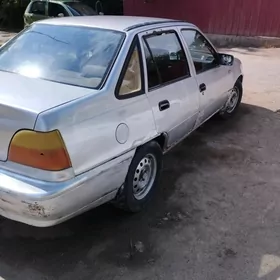 Daewoo Nexia 1996