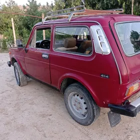 Lada Niva 1993