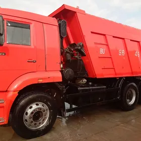 Kamaz 6520 2013