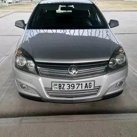 Opel Astra 2013