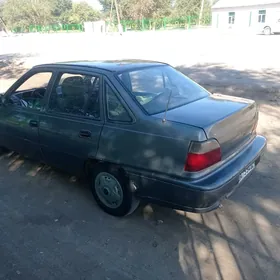 Daewoo Nexia 1994