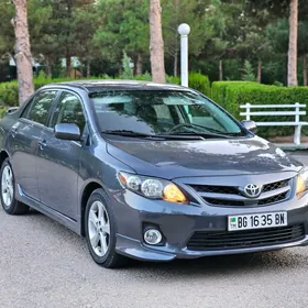 Toyota Corolla 2011