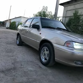 Daewoo Nexia 1996