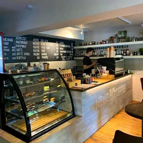 Barista komekçi gerek