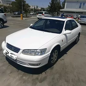 Toyota Camry 2000