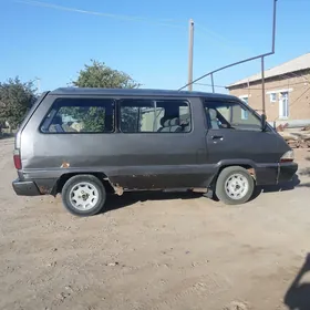 Toyota Town Ace 1990