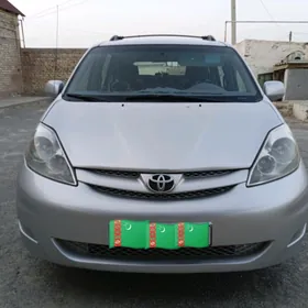 Toyota Sienna 2007