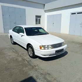 Toyota Avalon 1999