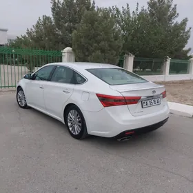 Toyota Avalon 2015