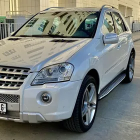 Mercedes-Benz ML350 2010