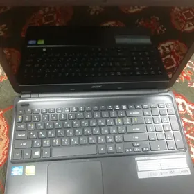 Noutbuk acer i3