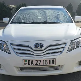 Toyota Camry 2010