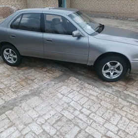 Toyota Camry 1993