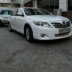 Toyota Camry 2010