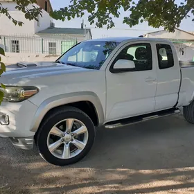 Toyota Tacoma 2018