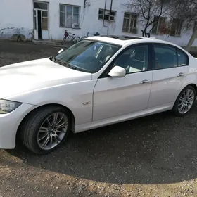 BMW 320 2011